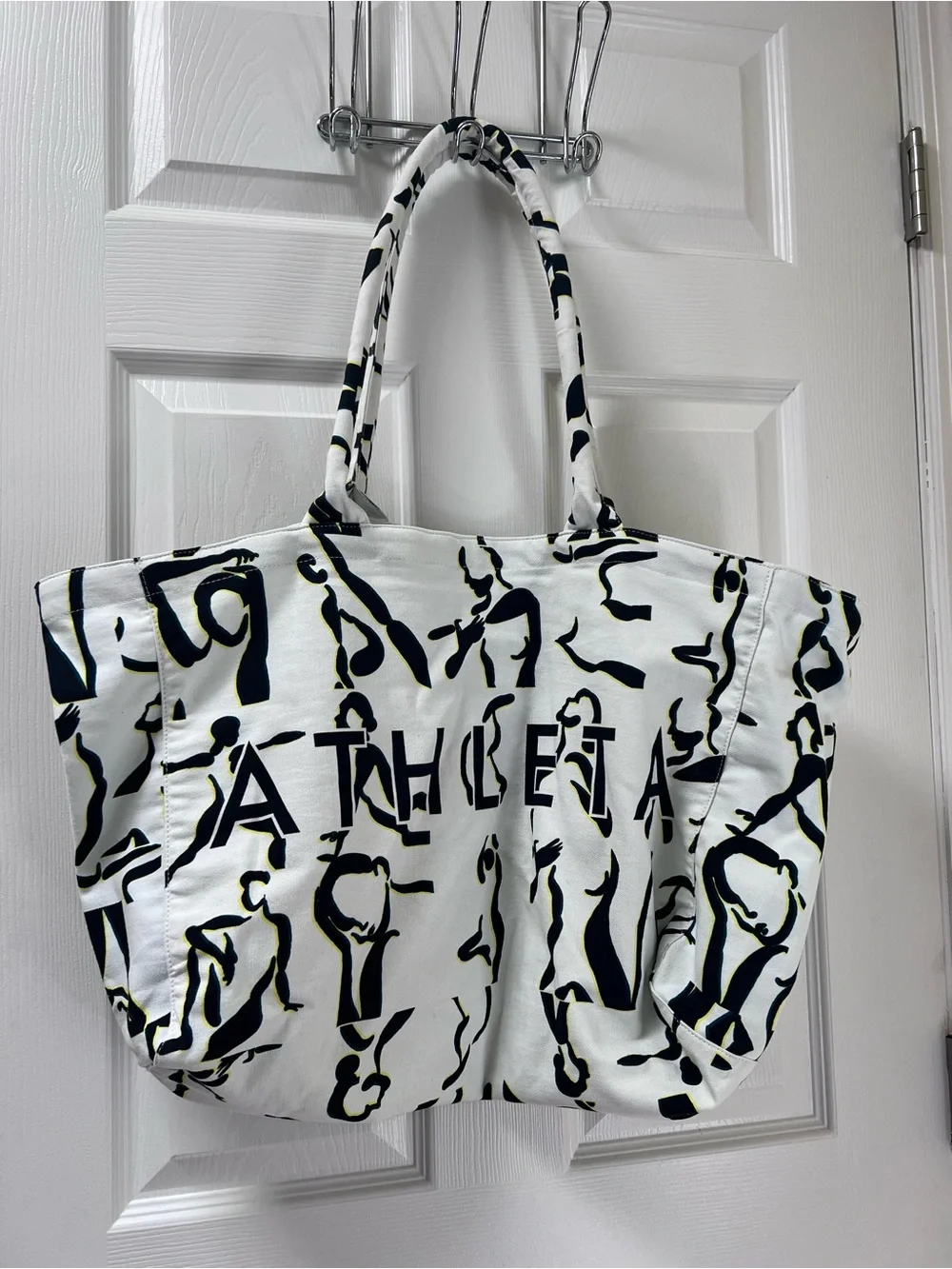 NWT Athleta White Canvas Tote Bag Athlete Logo Gym Bag Beach Travel Athleisure